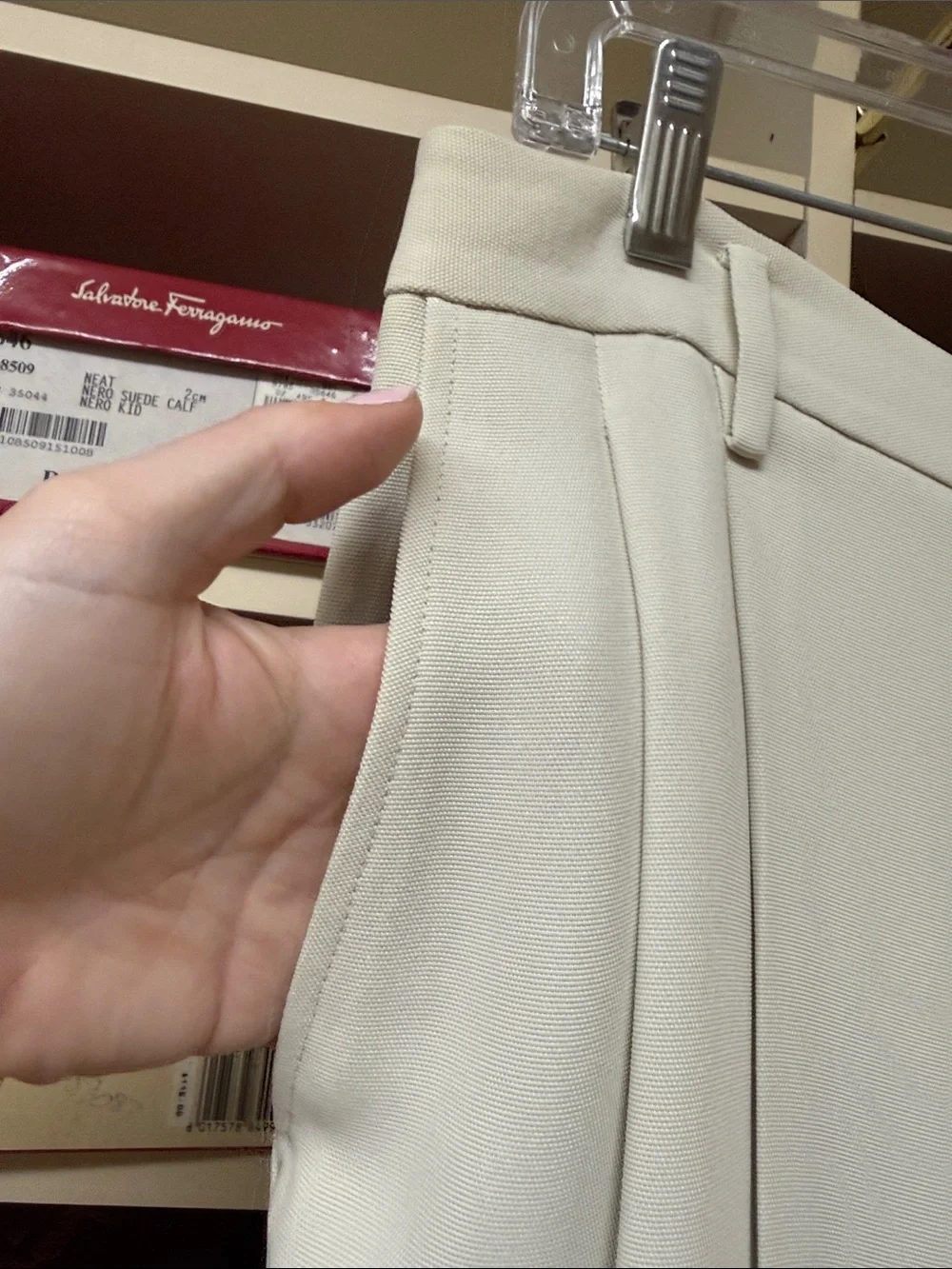 Ellen Tracy cream trousers